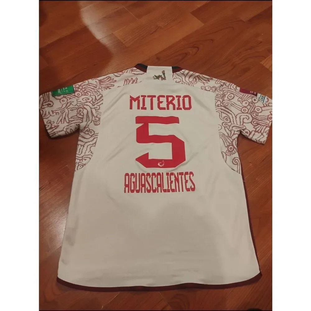 adidas Men Sex Cream & Maroon Graphic Soccer Jersey